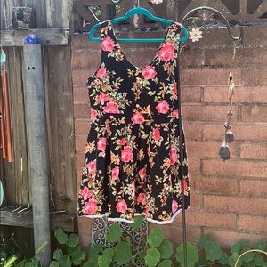 ModCloth floral mini size 3x